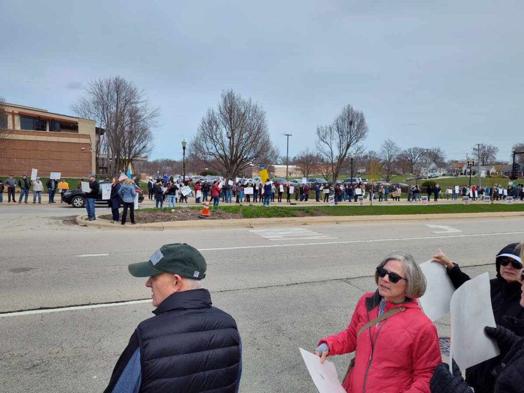 hands off rally in elgin il april 5 2025 12